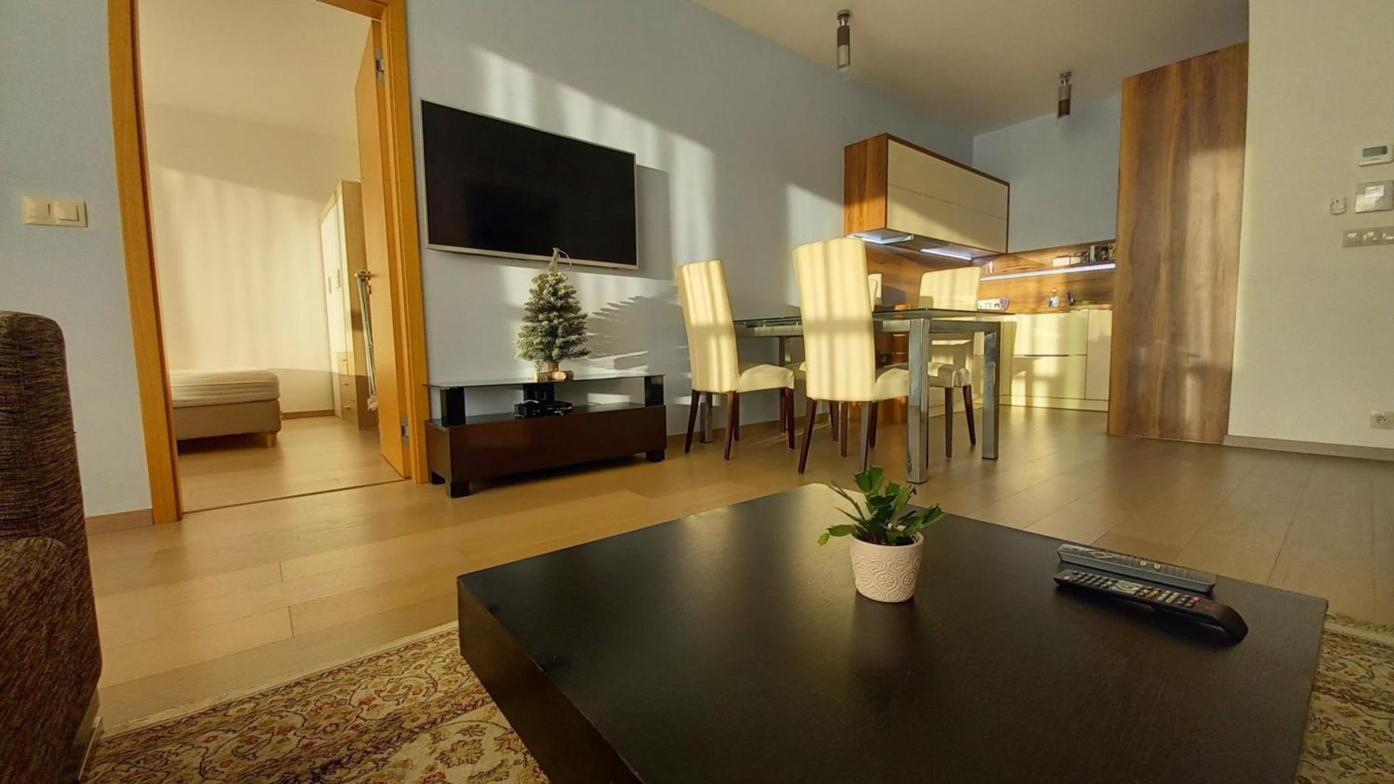 Panorama City - Spacious Apartment Near Eurovea Bratislava Eksteriør bilde